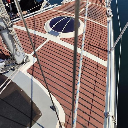 Bateau A Quai St Raphael, 4 Couchages , Voilier Etap 28I Otel Saint-Raphaël Dış mekan fotoğraf